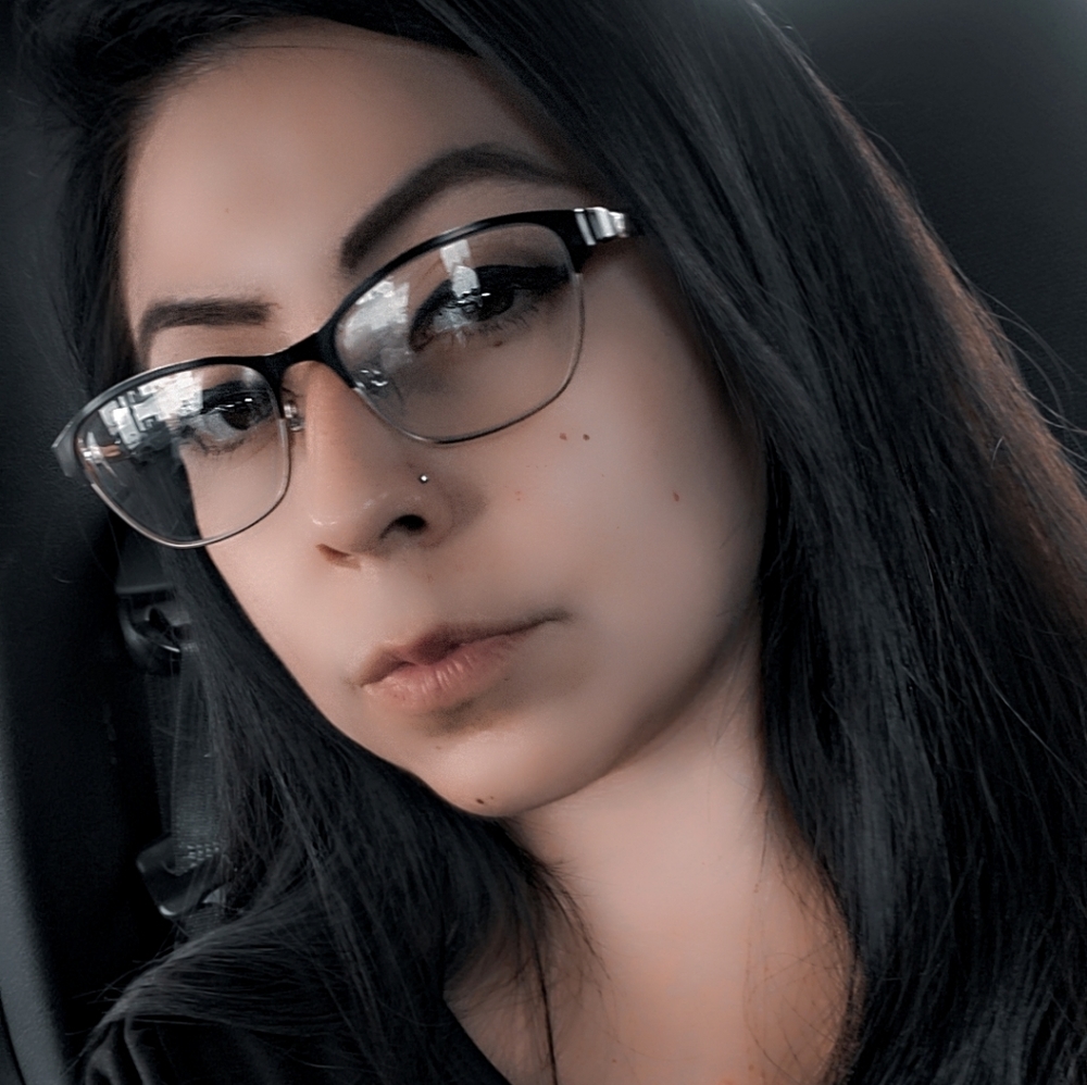 Meet your Posher, Siara